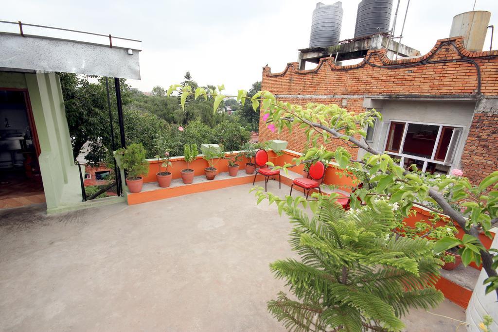 Hotel Backpackers Inn Katmandú Exterior foto