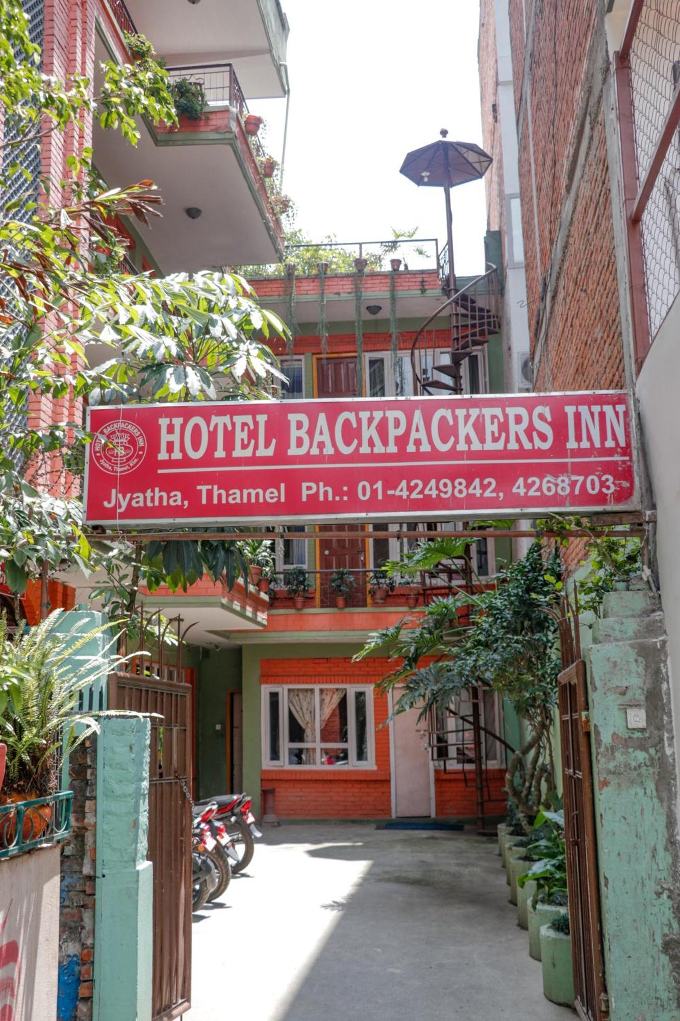 Hotel Backpackers Inn Katmandú Exterior foto